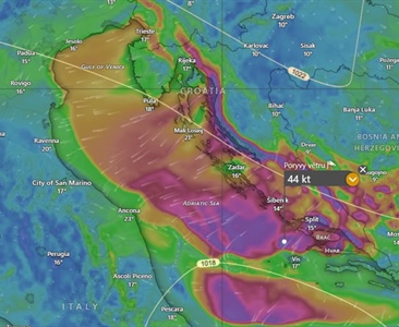 Jadran dnes v noci bóra 35 – 45 uzlů
